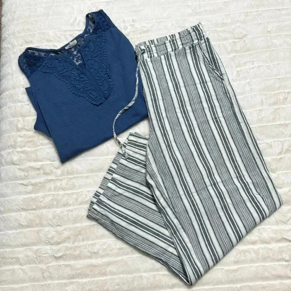🌼💙 Cute Lake/Beach Outfit - Picture 1 of 9